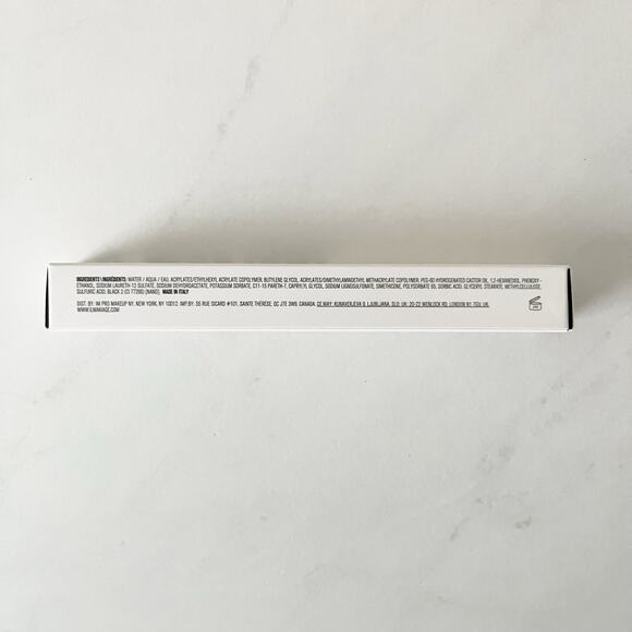 IL Makiage Black Card Waterproof Liquid Eyeliner 1.5 ML NEW - Picture 3 of 3